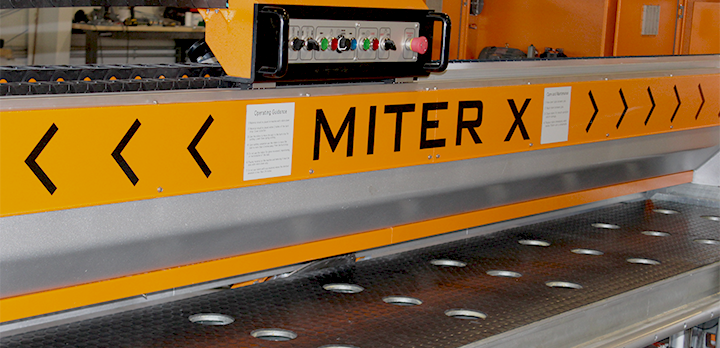 The Miter X's flat table with rubber surface